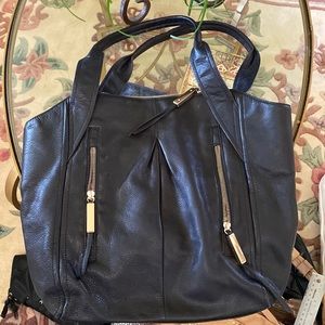 B Makowski spacious leather black bag